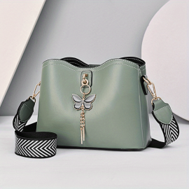 Butterfly Decor Bucket Bag, Geometric Strap Crossbody Bag, Women's Faux Leather Shoulder Bag (9.1*7.1*4.3) Inch