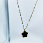 1pc Stainless Steel Flower Shell Pendant Necklace