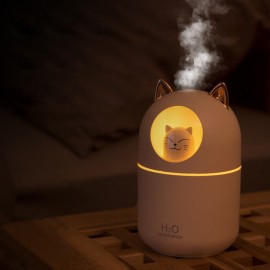 Portable Cat USB Humidifier - Refreshing Fragrance for Home and Car Use