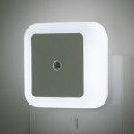 LED Night Light Lamp With Smart Sensor Dusk To Dawn Sensor, Daylight White, 0.5W Plug-in