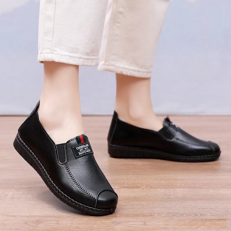 womens soft sole loafers lightweight waterproof slip on shoes casual round toe flats details 5