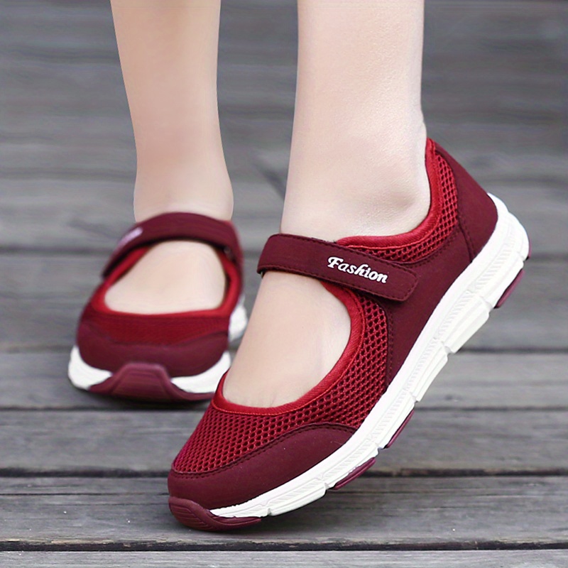 womens mesh flat sandals breathable hook loop non slip walking shoes casual sports sandals details 0