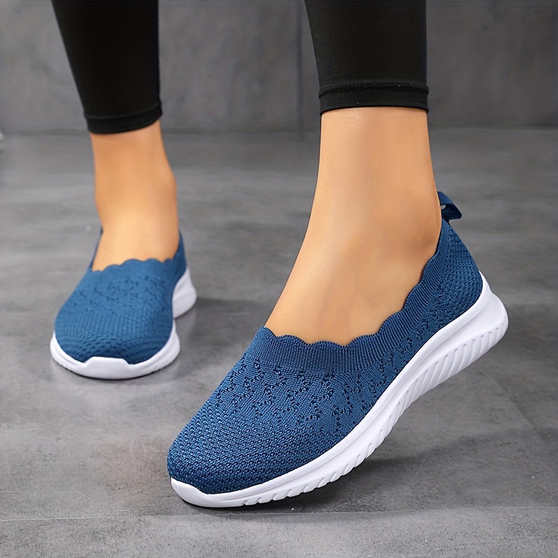 womens breathable flying woven flat shoes casual slip on outdoor shoes lightweight mesh low top shoes details 3