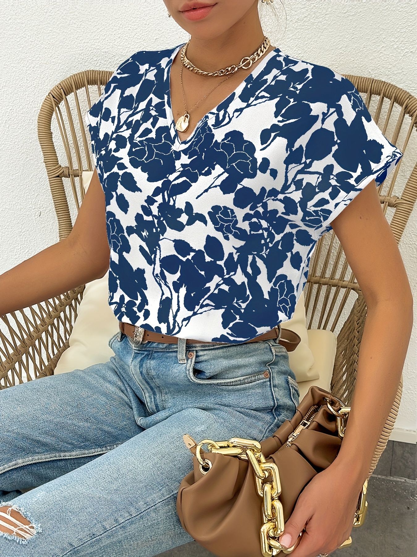 v neck floral print blouse casual short sleeve blouse for spring summer womens clothing details 2